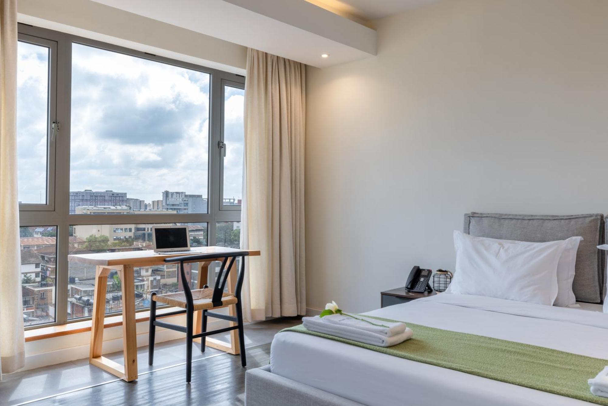 Capital M Emerald Line By Yourhost, Nairobi Extérieur photo